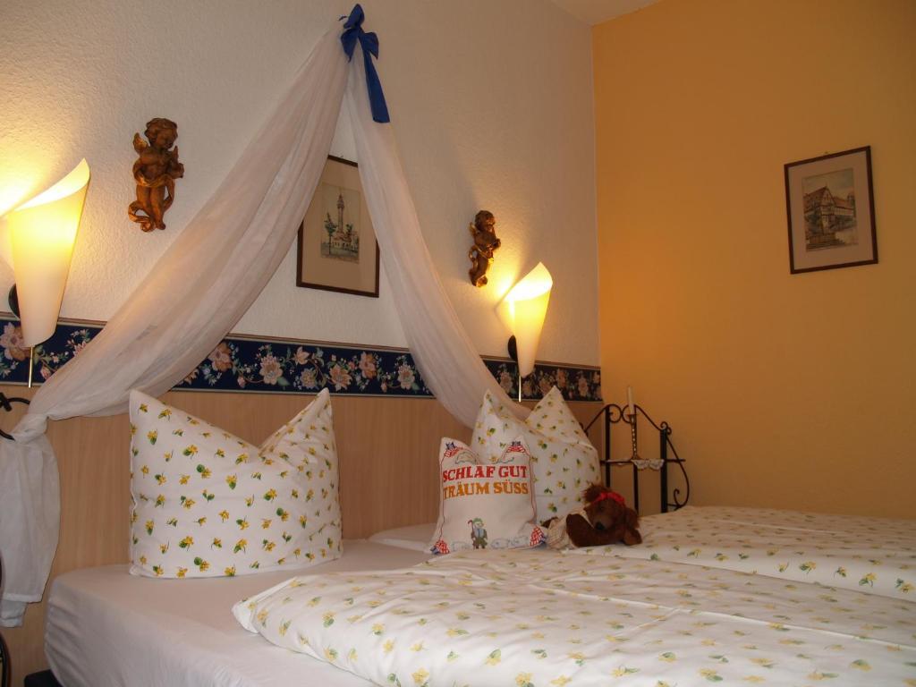Goldenes Fass Hotel